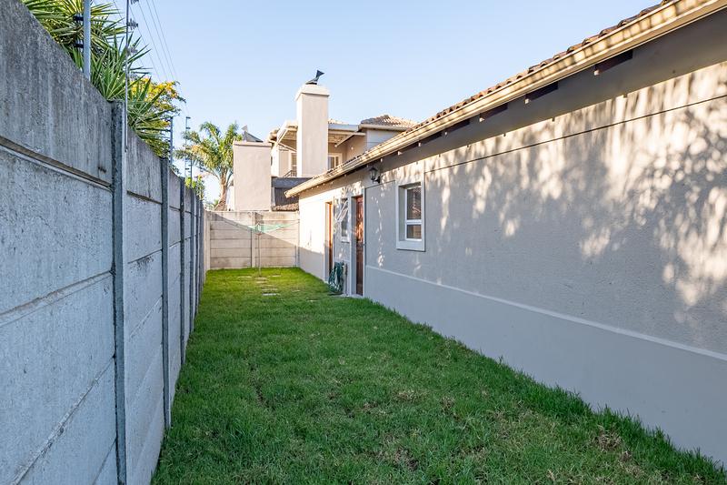 3 Bedroom Property for Sale in Protea Heights Western Cape
